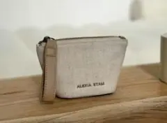 新品未開封☆ Boat Shape Small Pouch Beige