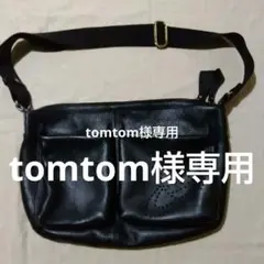 ヴィヴィアンウエストウッド レザーショルダーバッグ。