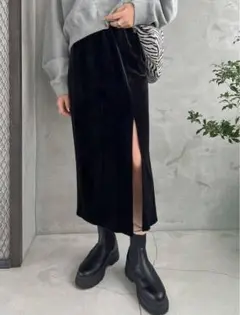 SHEIN ベロアスカート