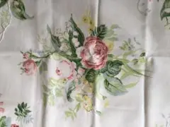 ローラアシュレイ　ファブリック　バラ