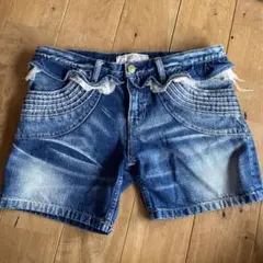 Item thumbnail for item e5c5d419-52d4-414c-8312-2cfbaebe6f2b