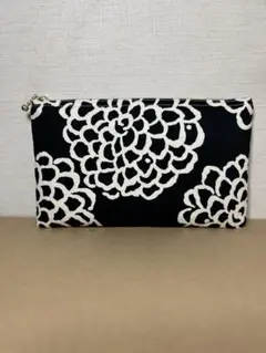 ダリア柄ぺたんこポーチ ハンドメイド