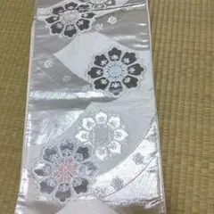 Item thumbnail for item 8f48cbdd-5991-4a3b-9bf0-7d61c46d5cb9