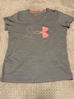 Under Armour グレー　VネックTシャツ SM