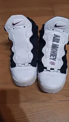 格安 Nike Air Money ホワイト/ブラック スニーカー 現状渡し