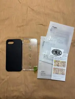 Ringke iPhone 16e TPUケース 黒、クリアセット