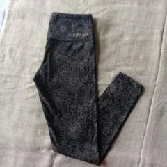 Item thumbnail for item f325db86-4ed8-4f4a-9d30-e3501b179007