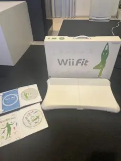 wii fit 本体+ソフト(wii fit, wii fit plus)