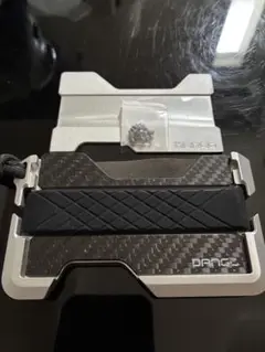 DANGO Wallet カーボンファイバー カードケース　財布