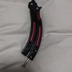 バタフライナイフ トレーニング 赤