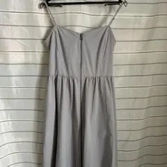 試着のみ!!GUフロントジップバブルヘムワンピース　Mサイズ グレー