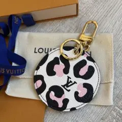 ルイヴィトン ポルトクレ•イリュストレワイルドアットハート