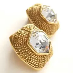 Item thumbnail for item daa61d44-498f-4e09-bd59-90c30f2bc33b