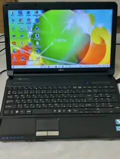 富士通　FUJITSU LIFEBOOK AH530/3A