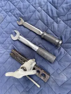 フレアツールとトルクスレンチのセット