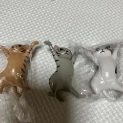 猫のペン置きフィギュア　3匹セット