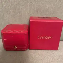 カルティエの指輪の空き箱
