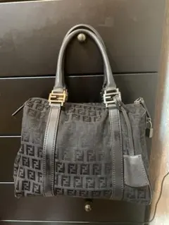 FENDI フェンディ ハンドバッグ ズッキーノ柄 FF金具 シルバー金具