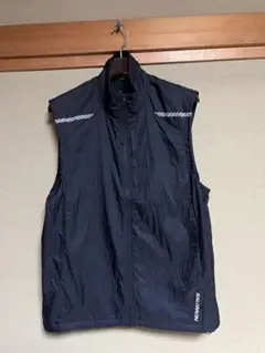 SALOMON サロモン ブラック ノースリーブベスト