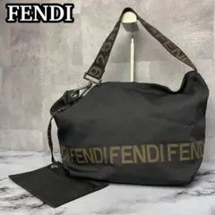 美品 フェンディ ショルダーバック シルバー金具 ミニポーチ付き A4可能 黒