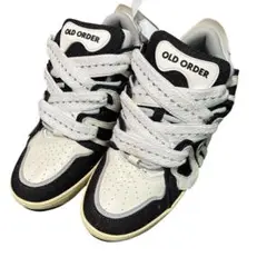 Item thumbnail for item 1b746b09-00bf-4314-8906-f50a4b799d44