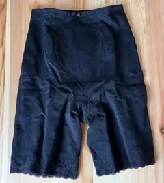 Item thumbnail for item efe05c94-2d68-45ff-86cd-f2c046552e5d