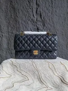 CHANEL ブラック キルティング ショルダーバッグ