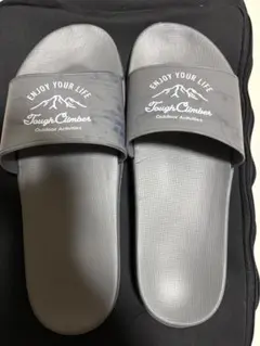 Item thumbnail for item ad9d973c-5b06-4370-92c4-24525d999f89