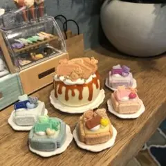 【ハンドメイド】ミニチュアスイーツ　ミニチュアロータス　カラフルケーキ