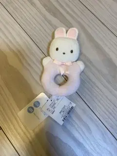 ファミリア　ラトル　うさぎ　新品