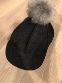 ザラ ボンボン帽子