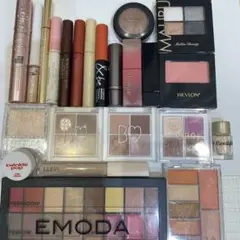 Item thumbnail for item d0209b1e-a6cd-4a07-b02c-3487623d5865
