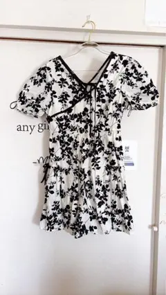 SHEIN 花柄ミニワンピース