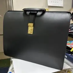 レファーゼ LEPHASE ビジネスバッグ 牛革