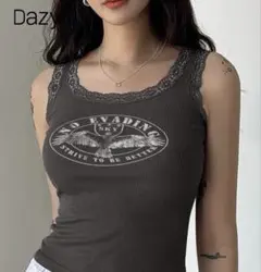 DAZY レーストリムタンクトップレターグラフィック　鷹　ダークグレー