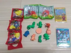 ●レトロ スーパーマリオ消しゴム10個&マリオウエハースカード2&伊藤園おまけ5