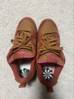 NIKE WMNS DUNK LOW DISRUPT 2