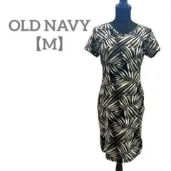 匿名配送✨OLD NAVY 【M】半袖ワンピース リーフ柄 Vネック ブラック