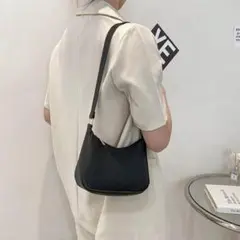 ミニワンショルダーバッグ　ハンドバッグ　ショルダーバッグ　無地　シンプル　韓国