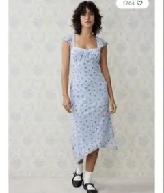Urban Outfitters 花柄　ワンピース 海外ファッション