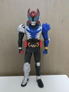 送料無料！仮面ライダー キバ フィギュア 高さ約27cmくらい