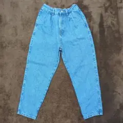 ライトブルーデニムパンツ ウエストゴム タック入り
