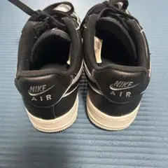 NIKE AIR ブラックスニーカー