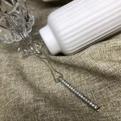 スワロフスキー　ネックレス　美品　067M20
