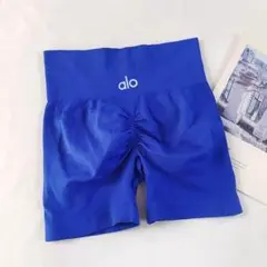 alo ギャザー入り青ショートパンツ M