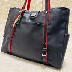 Item thumbnail for item 00a4d316-f33d-4476-a74d-32a04d770834