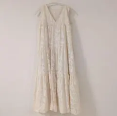 花柄ワンピース　アイボリー