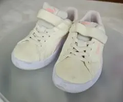 PUMA スニーカー ベルクロストラップ クリーム　18cm