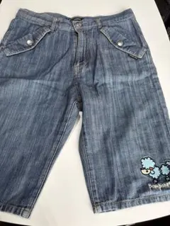 Item thumbnail for item 0bbdf5a5-c44c-4887-9565-be8eb02124e0