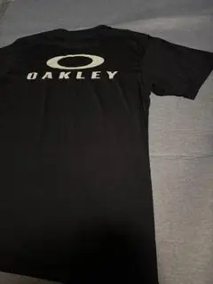 3連休特別価格　オークリー　Tシャツ　トレーニングウェア